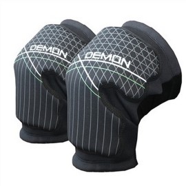 DEMON KNEE SOFT CAP PRO